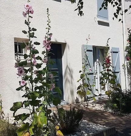 Maison Entre Vieux Port Et Minimes Holiday home *
